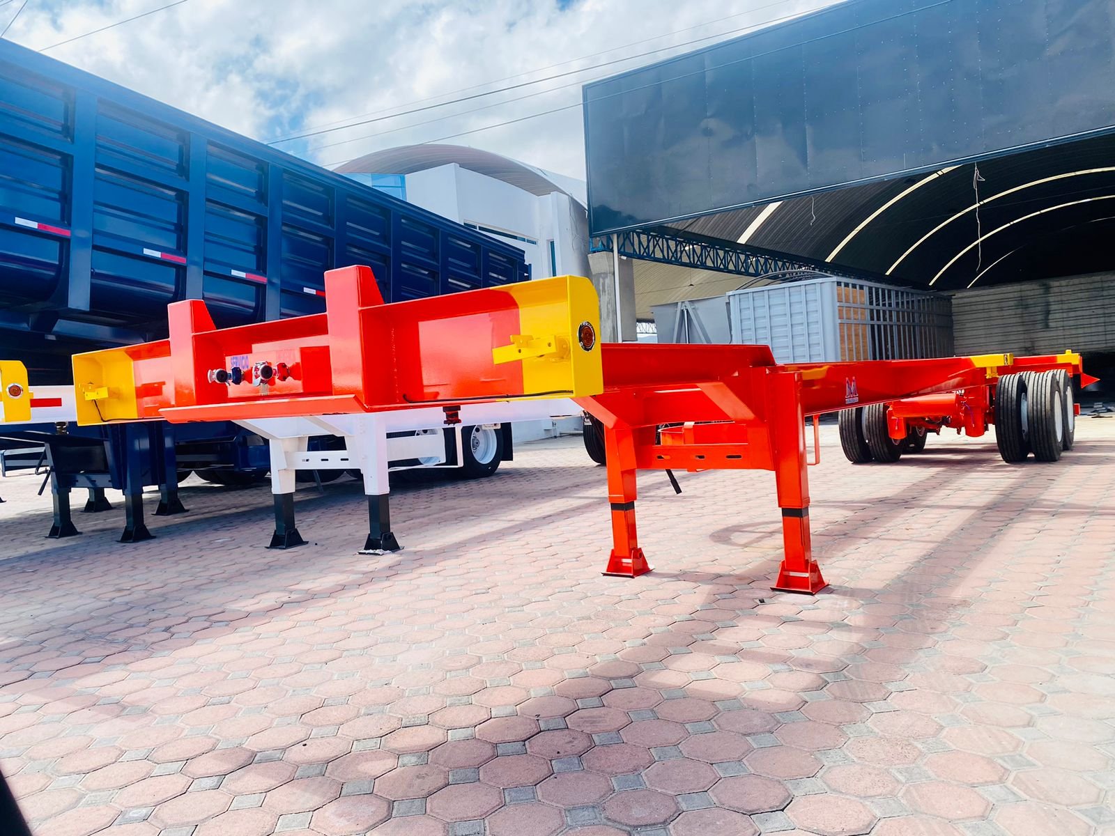 remolques moreno martínez porta contenedor